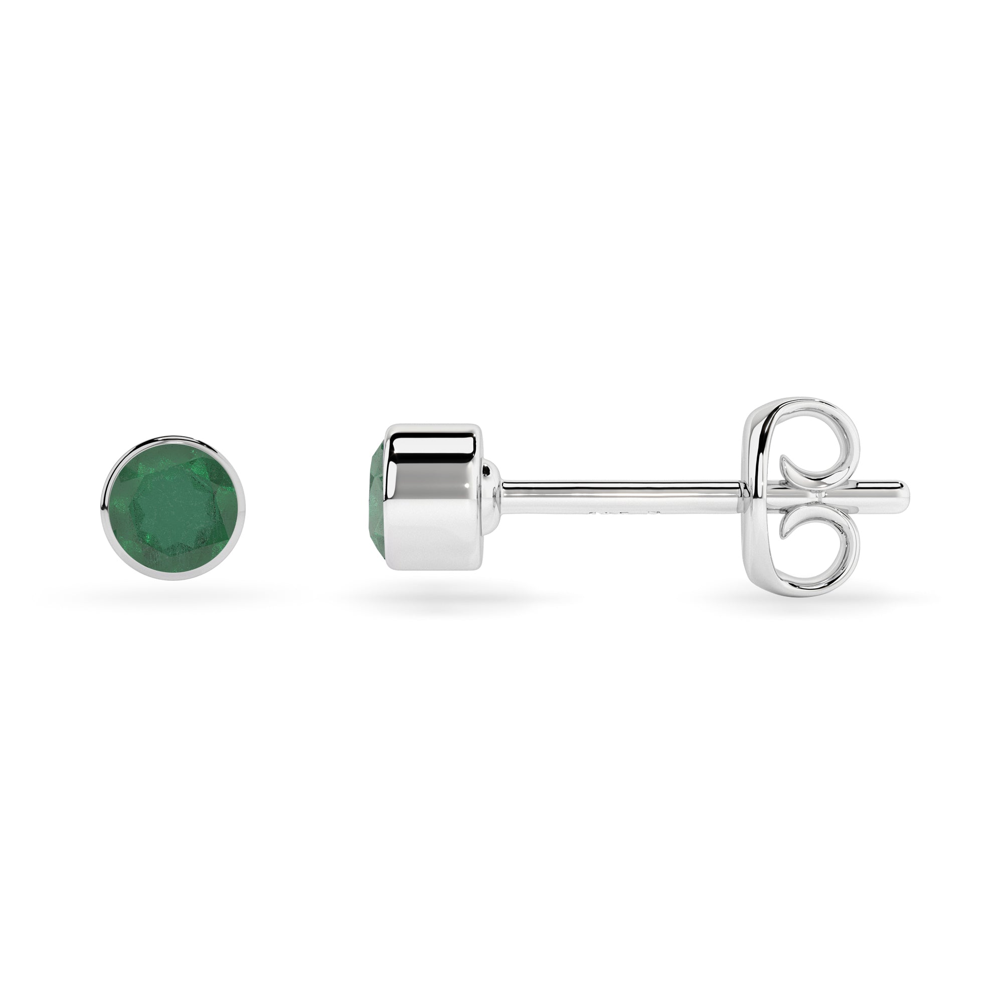 natural emerald round shape stud earrings