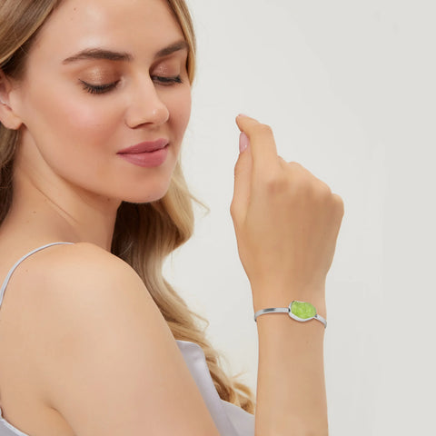 natural peridot rough shape twister bracelet