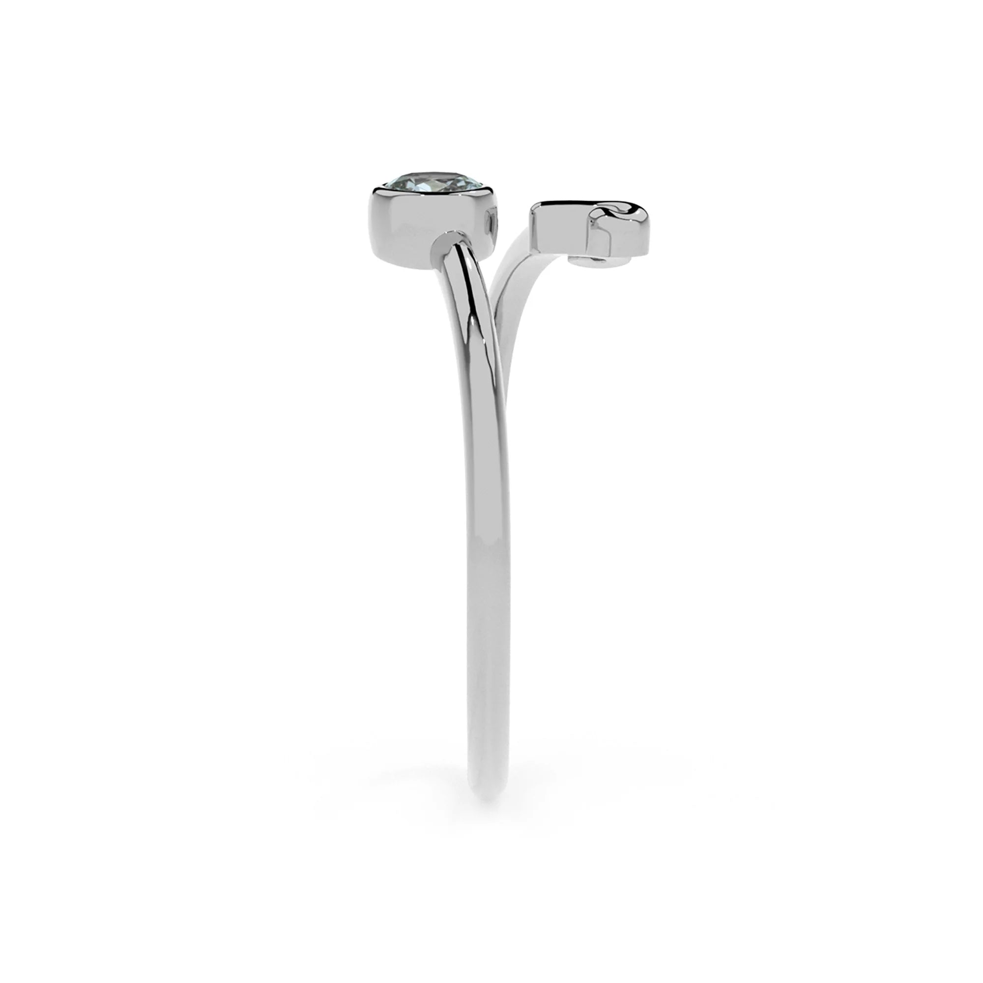 aries zodiac ring with natural aquamarine